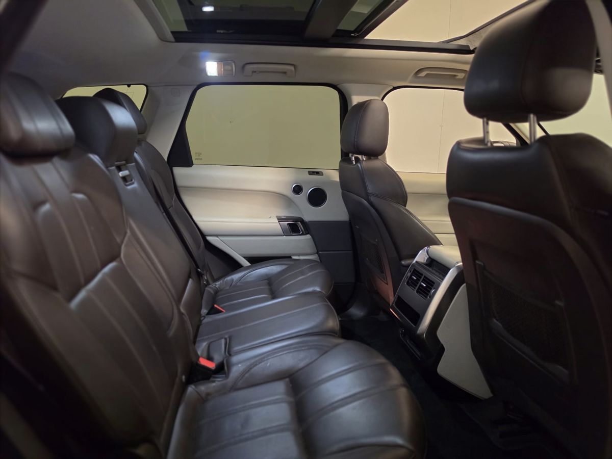 Land rover Range Rover Sport 3.0 TDV6 HSE Dynamic 
